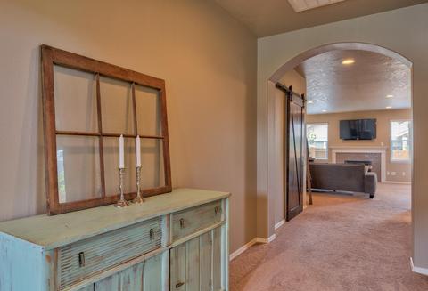 61807 Daly Estates Dr, Bend, OR 97702 photo 2