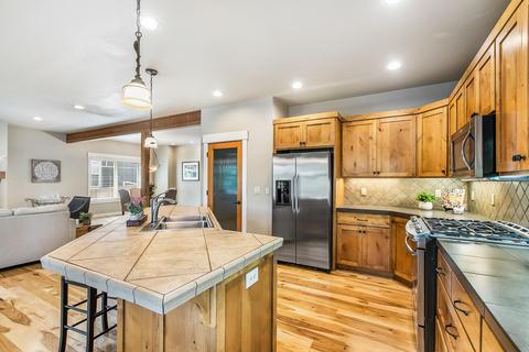 61426 Linton Loop, Bend, OR 97702 photo 10