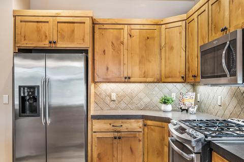 61426 Linton Loop, Bend, OR 97702 photo 12