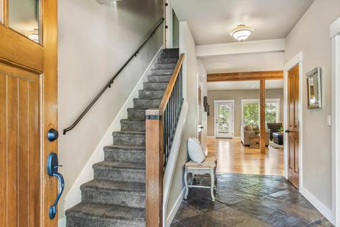 61426 Linton Loop, Bend, OR 97702 photo 17