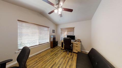 363 Live Oak Loop, Central Point, OR 97502 photo 11