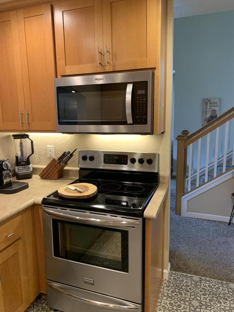 363 Live Oak Loop, Central Point, OR 97502 photo 8