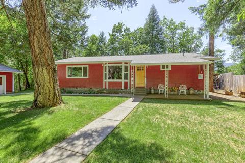 338 Burch Dr, Cave Junction, OR 97523 photo 5