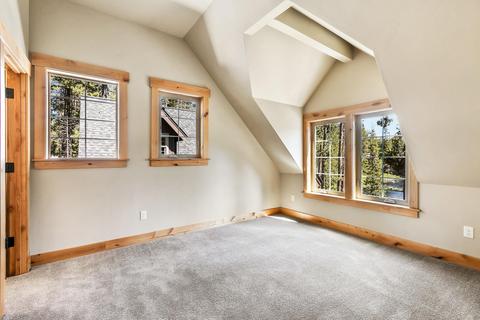 15174 River Point Ct, Bend, OR 97707 photo 28