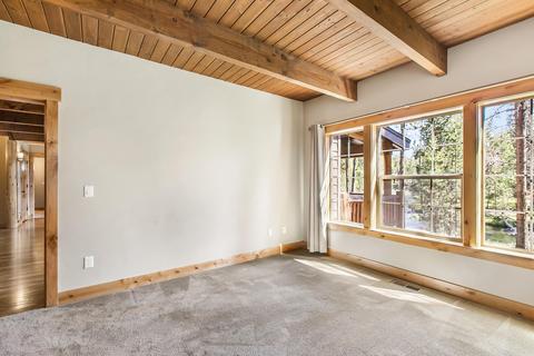 15174 River Point Ct, Bend, OR 97707 photo 18