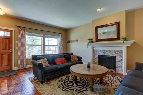 20530 Barrows Ct, Bend, OR 97702 photo 3