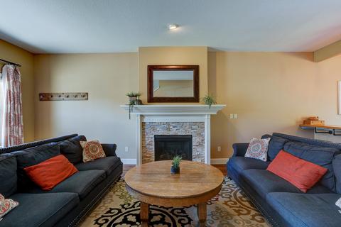 20530 Barrows Ct, Bend, OR 97702 photo 6