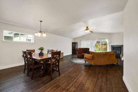 20391 Shetland Loop, Bend, OR 97701 photo 8