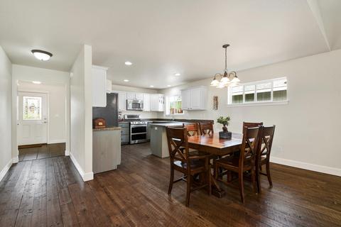 20391 Shetland Loop, Bend, OR 97701 photo 16