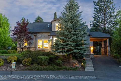 19487 Blue Lake Loop, Bend, OR 97702 photo 2