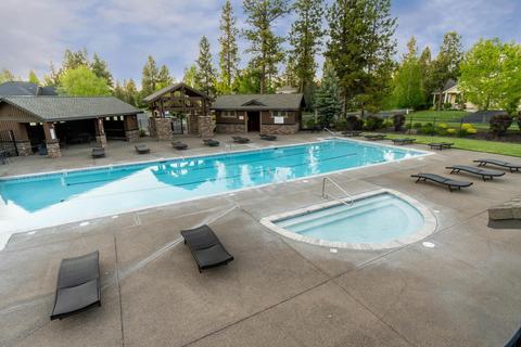 19487 Blue Lake Loop, Bend, OR 97702 photo 24