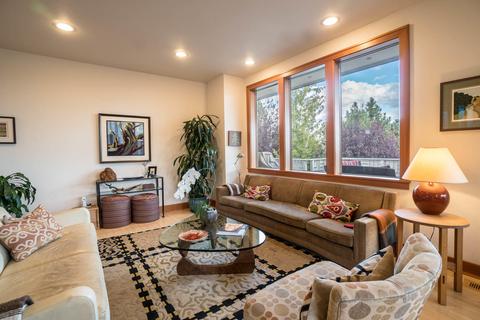 677 NW Powell Butte Loop, Bend, OR 97703 photo 5