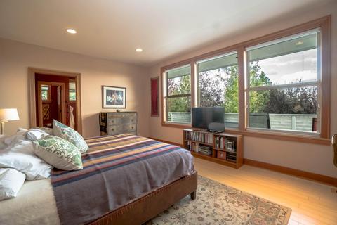 677 NW Powell Butte Loop, Bend, OR 97703 photo 11