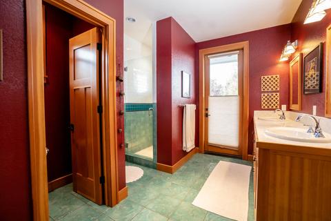 677 NW Powell Butte Loop, Bend, OR 97703 photo 10
