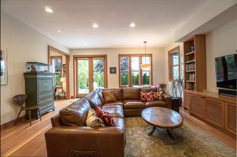 677 NW Powell Butte Loop, Bend, OR 97703 photo 14