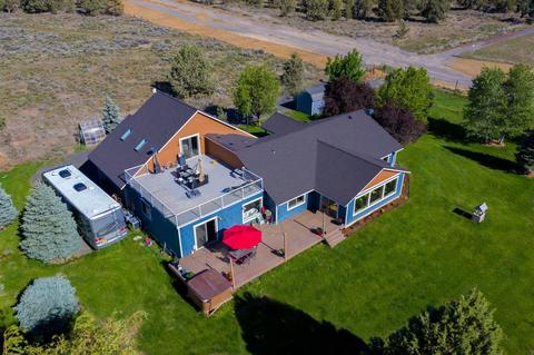 63660 Gentry Loop, Bend, OR 97701 photo 5