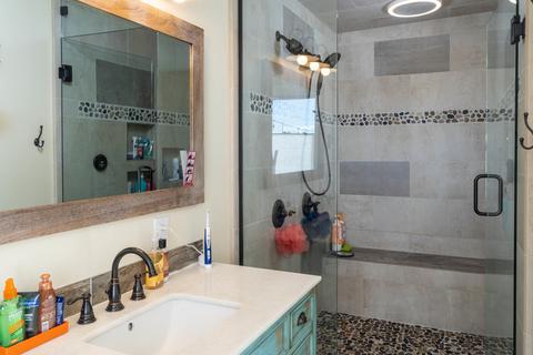 63660 Gentry Loop, Bend, OR 97701 photo 16