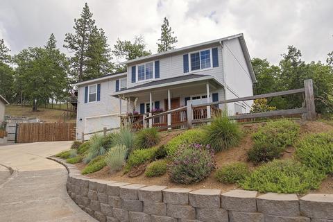 154 Christa Ln, Eagle Point, OR 97524 photo 3