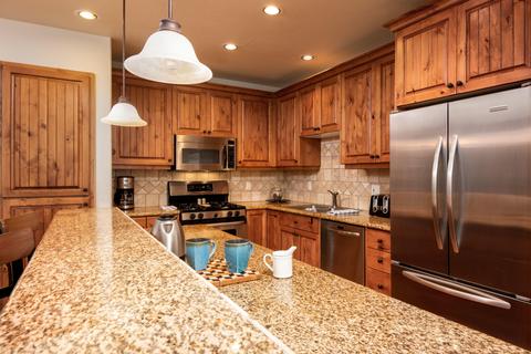 57433 Sun Eagle Ln, Sunriver, OR 97707 photo 7
