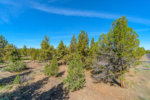 64597 Mcgrath Rd, Bend, OR 97701 photo 38