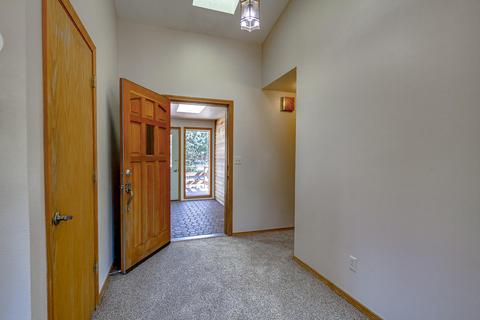 64597 Mcgrath Rd, Bend, OR 97701 photo 7