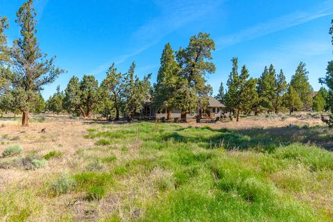 64597 Mcgrath Rd, Bend, OR 97701 photo 31