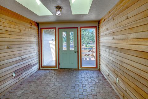 64597 Mcgrath Rd, Bend, OR 97701 photo 6