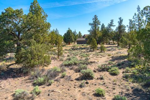 64597 Mcgrath Rd, Bend, OR 97701 photo 27
