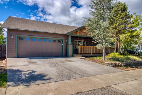20705 Nicolette Dr, Bend, OR 97701 photo 2