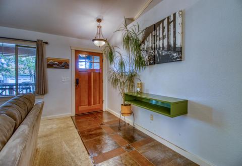 20705 Nicolette Dr, Bend, OR 97701 photo 4
