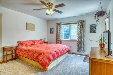 20705 Nicolette Dr, Bend, OR 97701 photo 17
