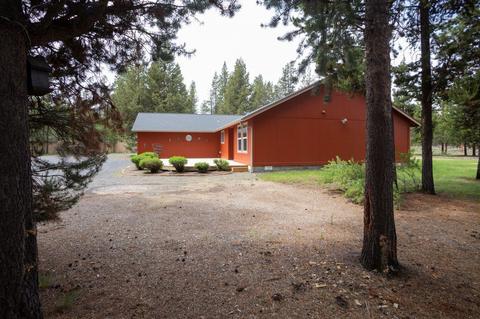 53049 Loop Dr, La Pine, OR 97739 photo 12