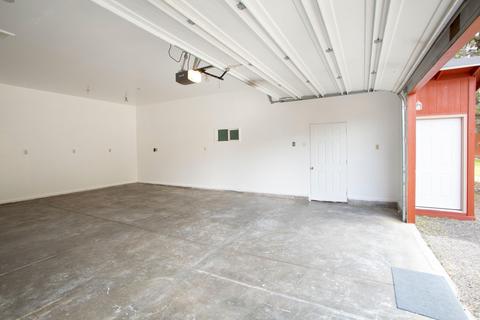 53049 Loop Dr, La Pine, OR 97739 photo 10