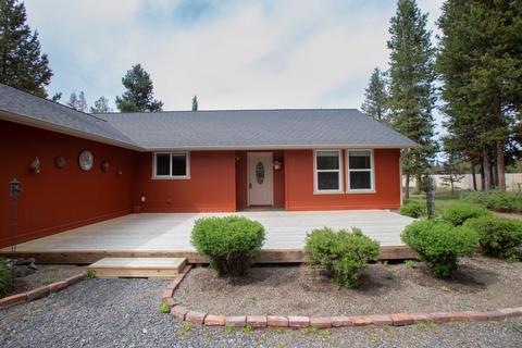 53049 Loop Dr, La Pine, OR 97739 photo 4