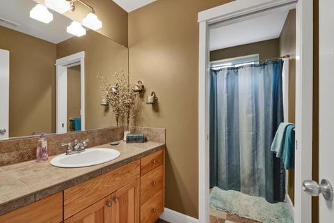 20446 Jacklight Ln, Bend, OR 97702 photo 24