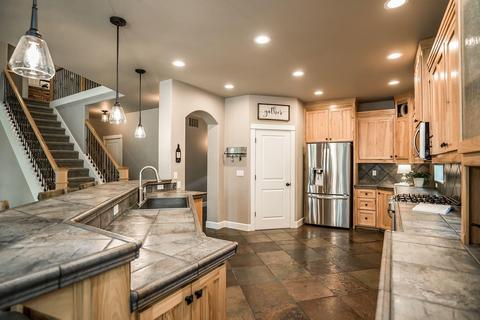 60972 Creekstone Loop, Bend, OR 97702 photo 14