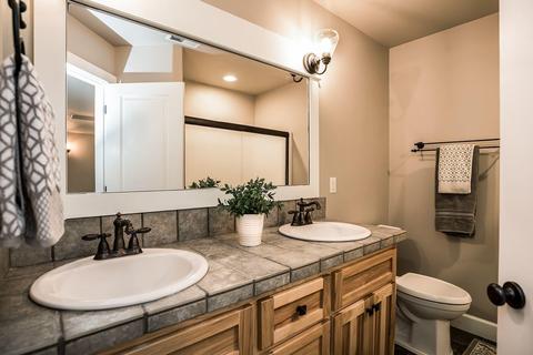 60972 Creekstone Loop, Bend, OR 97702 photo 29