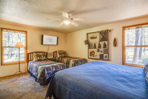 18101 E Butte Ln, Sunriver, OR 97707 photo 9