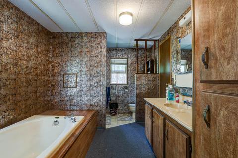 19716 Carm Ln, Bend, OR 97702 photo 8