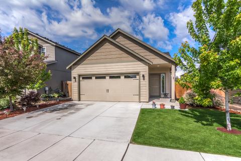 62857 NE Nolan St, Bend, OR 97701 photo 2