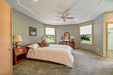 750 Meridian Rd, Eagle Point, OR 97524 photo 9