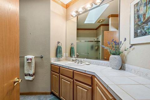 750 Meridian Rd, Eagle Point, OR 97524 photo 15