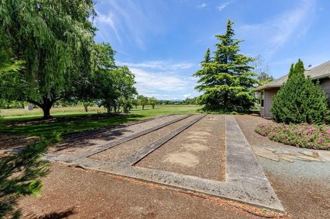 750 Meridian Rd, Eagle Point, OR 97524 photo 21