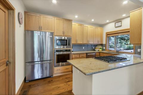 19620 Painted Ridge Loop, Bend, OR 97702 photo 19