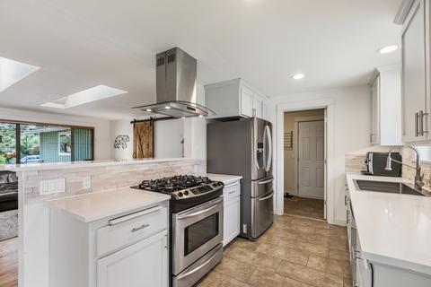 20877 SE Westview Dr, Bend, OR 97702 photo 10