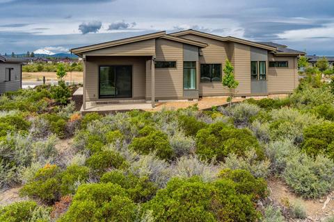 19349 Outrider Loop, Bend, OR 97702 photo 26