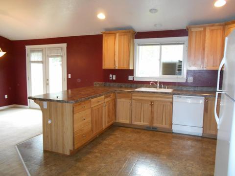 16310 Lava Dr, La Pine, OR 97739 photo 4