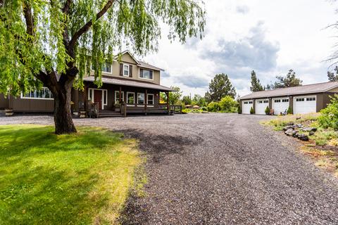 62735 Dixon Loop, Bend, OR 97701 photo 1
