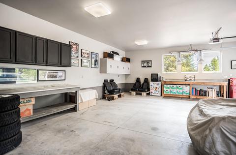 62735 Dixon Loop, Bend, OR 97701 photo 32