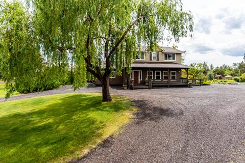 62735 Dixon Loop, Bend, OR 97701 photo 3